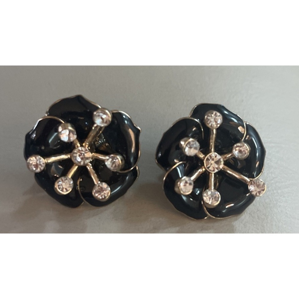 Vintage Black And Gold Enamel‎ Flower Stud Earrings With Center Rhinestone